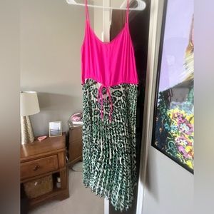 NWOT Lloyd does midi dress